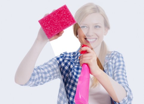 Deep cleaning details in a Kensington property