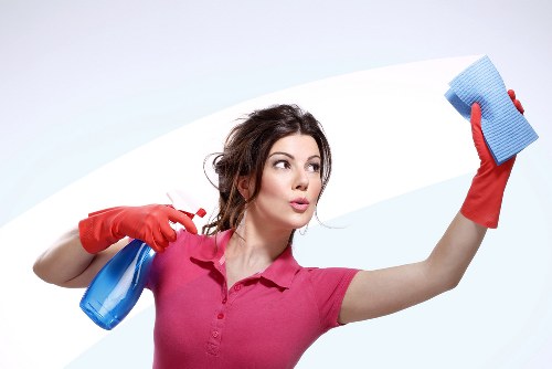 Professional cleaning of desks and shared office surfaces in Kensington